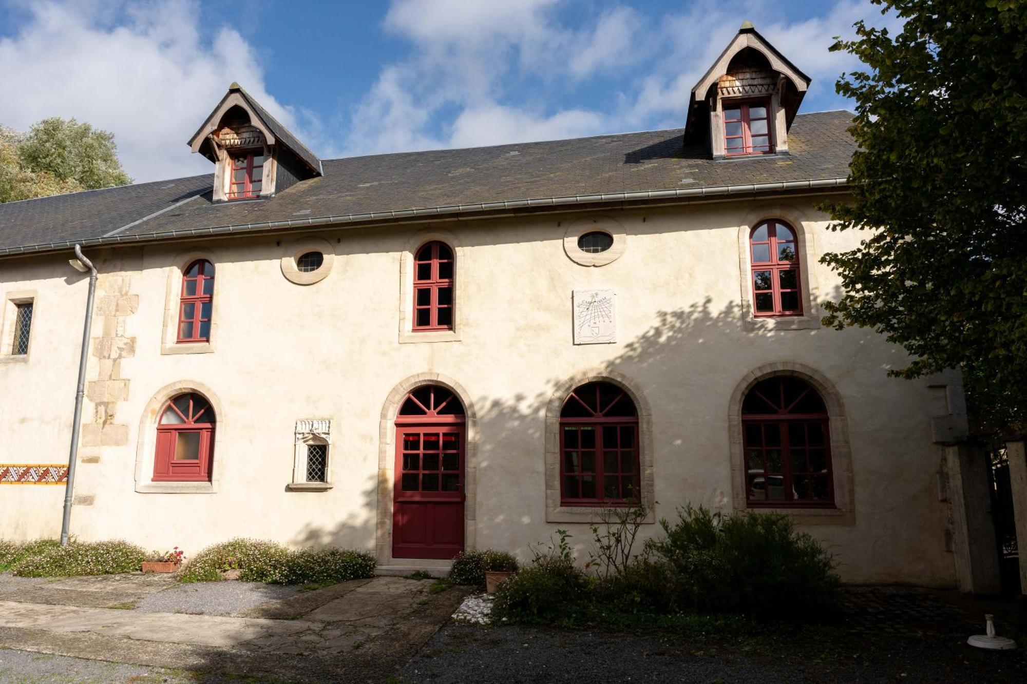 Holiday home Manoir De Damigny Saint-Martin-des-Entrees